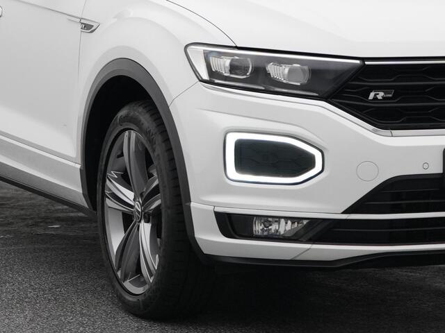 Volkswagen T-ROC 1.5 TSI 150 PK DSG-7 Sport Business R-Line | PANO | CAMERA | ADAPTIVE