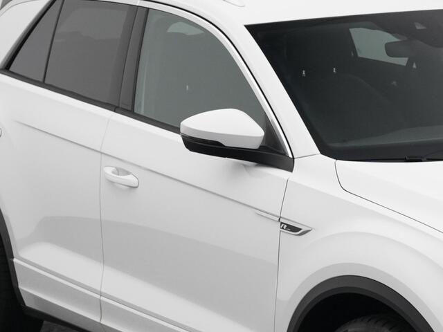 Volkswagen T-ROC 1.5 TSI 150 PK DSG-7 Sport Business R-Line | PANO | CAMERA | ADAPTIVE