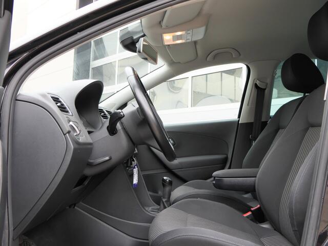 Volkswagen Polo 1.4-16V 86PK Highline 5-Deurs | Cruise | Clima | LM Velgen | Bluetooth