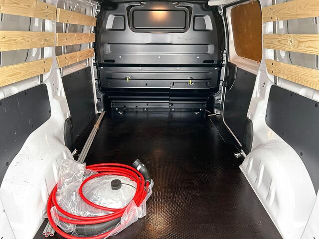 Citroen �-Jumpy L2 136 Automaat 75 kWh Climate controle Multimedia scherm Cruise Control Dab Digitaal dasboard
