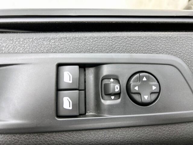 Citroen �-Jumpy L2 136 Automaat 75 kWh Climate controle Multimedia scherm Cruise Control Dab Digitaal dasboard