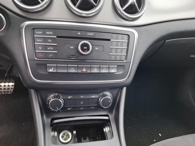 Mercedes-Benz CLA Shooting Brake 180 Ambition |  Binnen | Stoelverwarming | AMG | Xenon | APK 03-06-2027 |