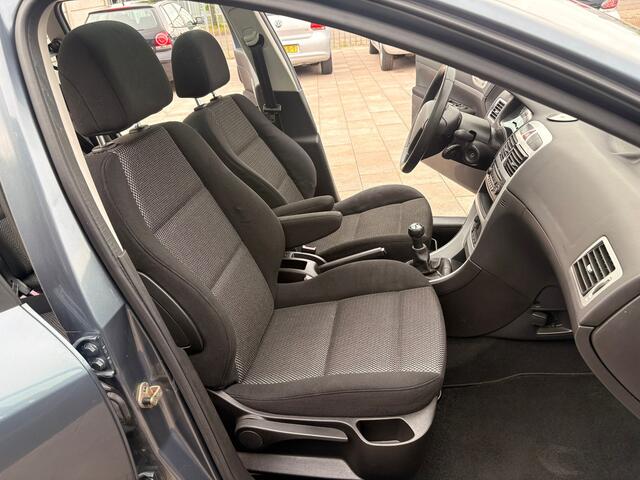 Peugeot 307 SW 1.6-16V Premium|Panoramadak|Airco ECC