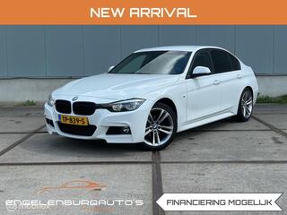 BMW 3-SERIE 318i M Sport Edition leder, NAP, weinig km