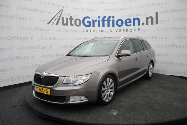 Skoda Superb Combi 1.8 TSI Elegance Business Line nette station met trekhaak