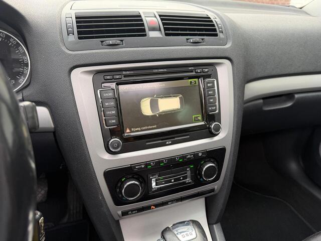 Skoda Octavia Combi 1.2 TSI Elegance Business Line - DSG - RIJDT & SCHAKELT GOED