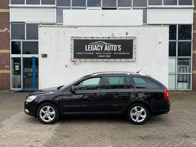 Skoda Octavia Combi 1.2 TSI Elegance Business Line - DSG - RIJDT & SCHAKELT GOED
