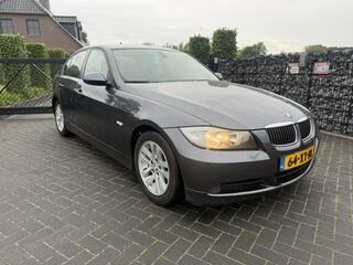 BMW 3-SERIE 318d Business Line