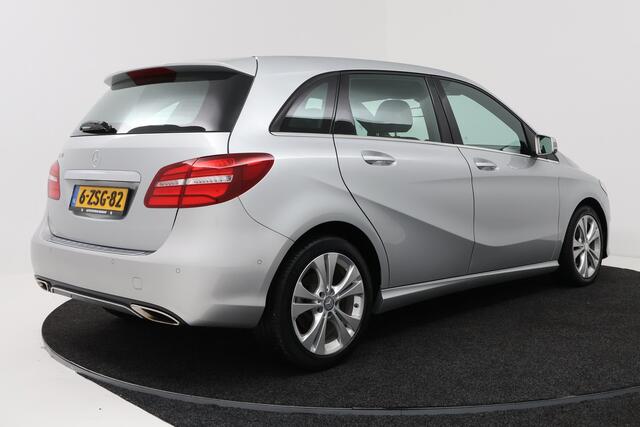 Mercedes-Benz B-Klasse 180 Ambition NAVIGATIE, CRUISE CONTROL, PARKEERSENSOREN