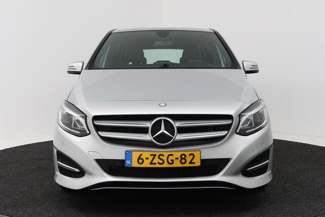 Mercedes-Benz B-Klasse 180 Ambition NAVIGATIE, CRUISE CONTROL, PARKEERSENSOREN