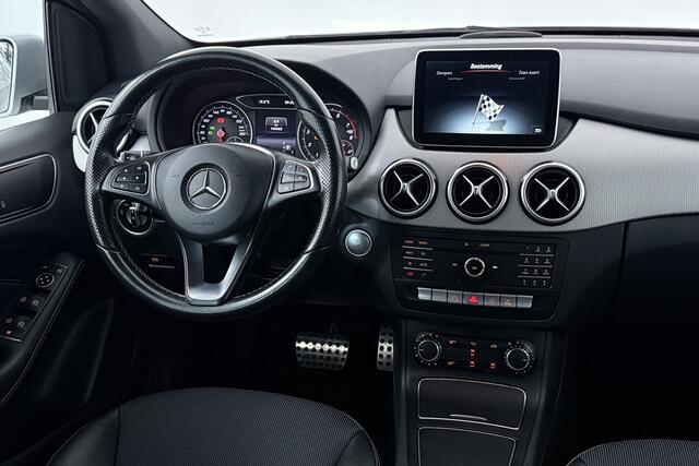 Mercedes-Benz B-Klasse 180 Ambition NAVIGATIE, CRUISE CONTROL, PARKEERSENSOREN