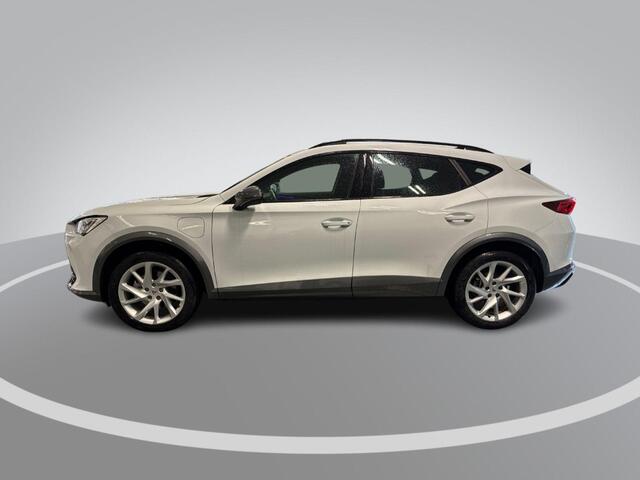 Cupra Formentor 1.4 TSI 204pk DSG e-Hybrid Essential � Apple/Android Car Play � ACC � Sfeerverlichting � Keyless � Stuurwielverwarming � 18Velgen �