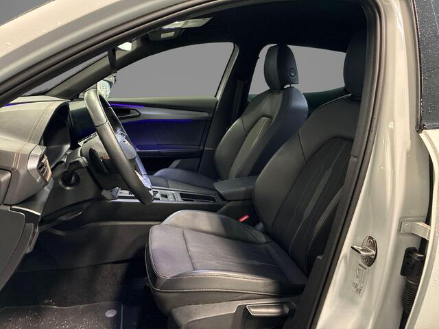 Cupra Formentor 1.4 TSI 204pk DSG e-Hybrid Essential � Apple/Android Car Play � ACC � Sfeerverlichting � Keyless � Stuurwielverwarming � 18Velgen �