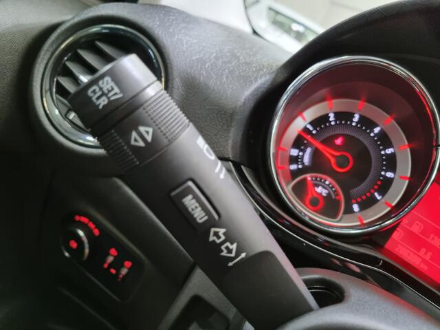 Opel Adam 1.0 Turbo Jam ?NETTE AUTO ?E APK