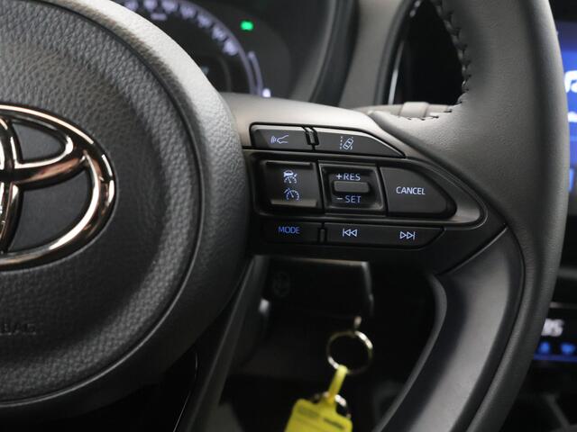 Toyota Aygo X 1.0 VVT-i MT Pulse | LED | Navigatie | Parkeercamera | DAB | Apple Carplay/Android Auto | Climate Control | Cruise Control Adaptief |