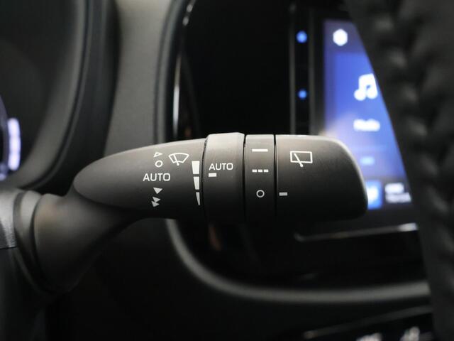 Toyota Aygo X 1.0 VVT-i MT Pulse | LED | Navigatie | Parkeercamera | DAB | Apple Carplay/Android Auto | Climate Control | Cruise Control Adaptief |