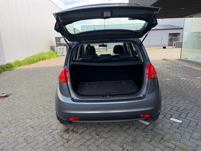 KIA Venga 1.4 CVVT Fuse AIRCO BJ 4-2010 APK 5-2027