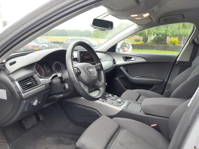 Audi A6 Limousine 2.8 FSI Pro Line - Automaat - Trekhaak - NL Auto