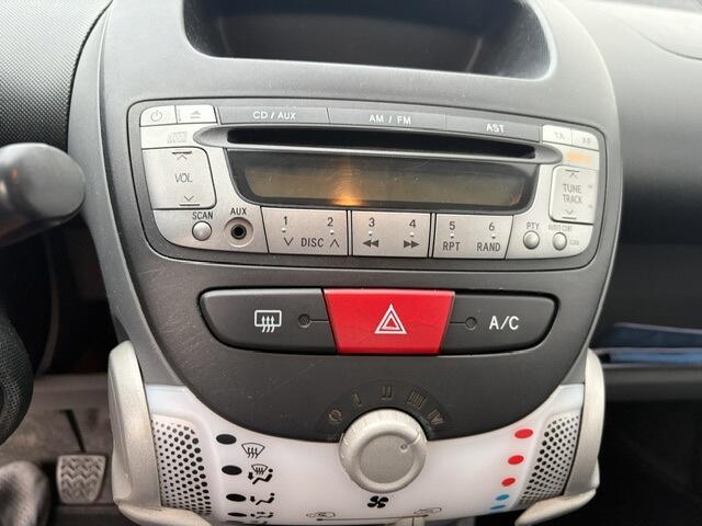 Peugeot 107 1.0-12V Urban Move, 10, airco, elec.pakket 