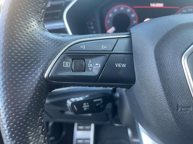 Audi Q3 35 TFSI S edition | Met o.a. climate, stoelverwarming, AppleCarPlay/AndroidAuto, navigatie en LED