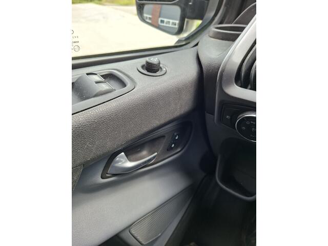 Ford Transit CUSTOM 270 2.0 TDCI L1H1 Trend Airco Nette staat Euro6