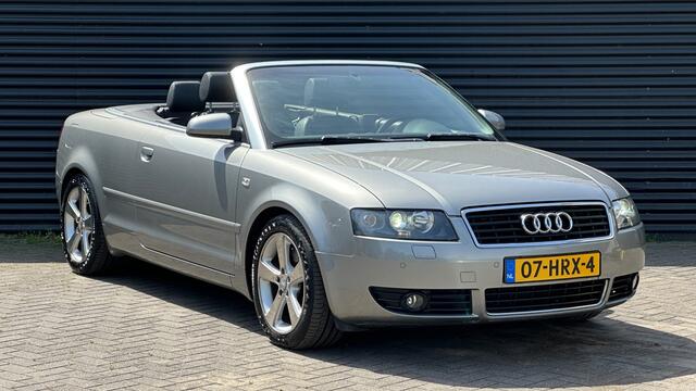 Audi A4 Cabriolet 3.0 V6 Exclusive | Zeer nette staat | Goed onderhouden | e cabriokap |