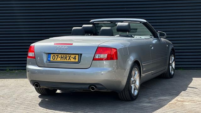 Audi A4 Cabriolet 3.0 V6 Exclusive | Zeer nette staat | Goed onderhouden | e cabriokap |
