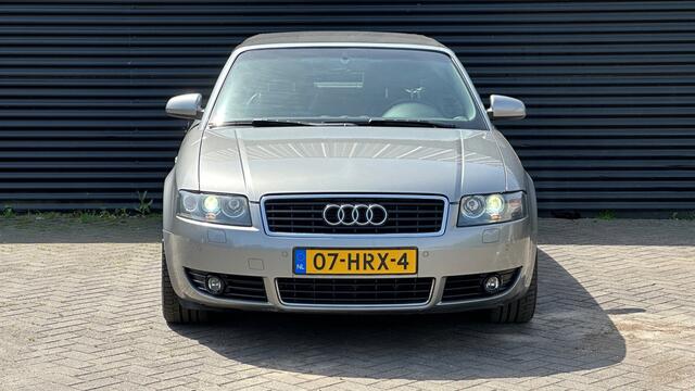 Audi A4 Cabriolet 3.0 V6 Exclusive | Zeer nette staat | Goed onderhouden | e cabriokap |