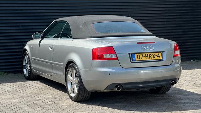 Audi A4 Cabriolet 3.0 V6 Exclusive | Zeer nette staat | Goed onderhouden | e cabriokap |
