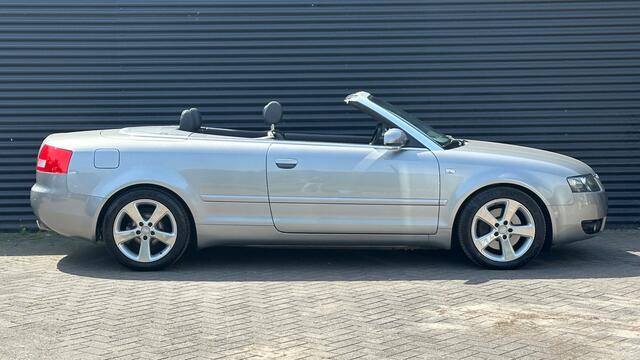 Audi A4 Cabriolet 3.0 V6 Exclusive | Zeer nette staat | Goed onderhouden | e cabriokap |