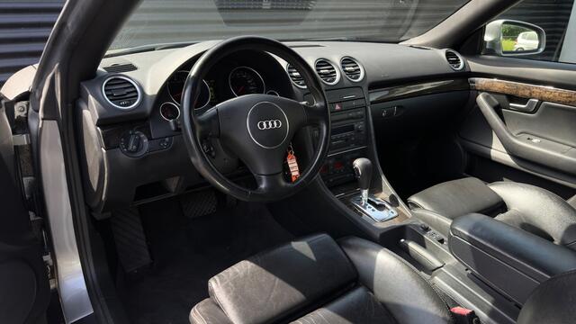 Audi A4 Cabriolet 3.0 V6 Exclusive | Zeer nette staat | Goed onderhouden | e cabriokap |