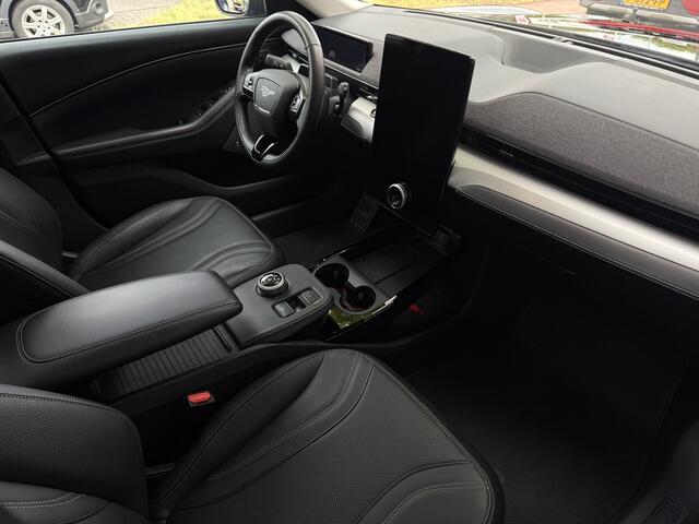 Ford Mustang Mach-E GT RWD 75 kWh | 305 pk 485 NM | SOH 94% | spoilerpakket | getuned | maxhaust sound system | stoelverwarming | stuurverwarming | 20 inch