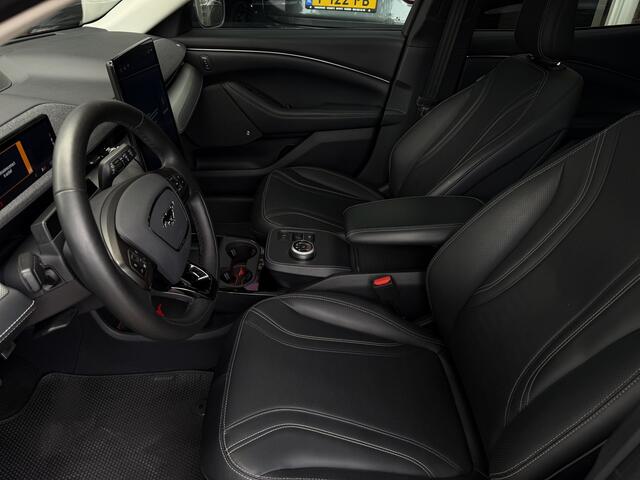 Ford Mustang Mach-E GT RWD 75 kWh | 305 pk 485 NM | SOH 94% | spoilerpakket | getuned | maxhaust sound system | stoelverwarming | stuurverwarming | 20 inch