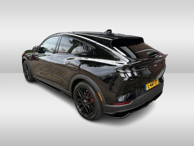 Ford Mustang Mach-E GT RWD 75 kWh | 305 pk 485 NM | SOH 94% | spoilerpakket | getuned | maxhaust sound system | stoelverwarming | stuurverwarming | 20 inch