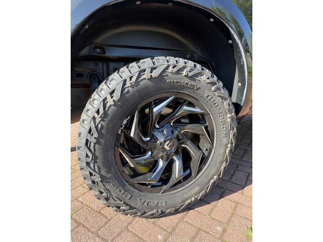 Dodge RAM PICKUP 