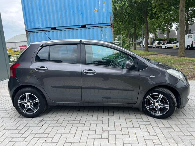 Toyota Yaris 1.3 VVTi Sol MMT Automaat 126.624Km