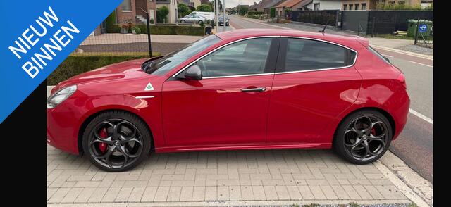 Alfa Romeo Giulietta 1.7 TBi Quadrifoglio Verde 72.744 KM  Topstaat