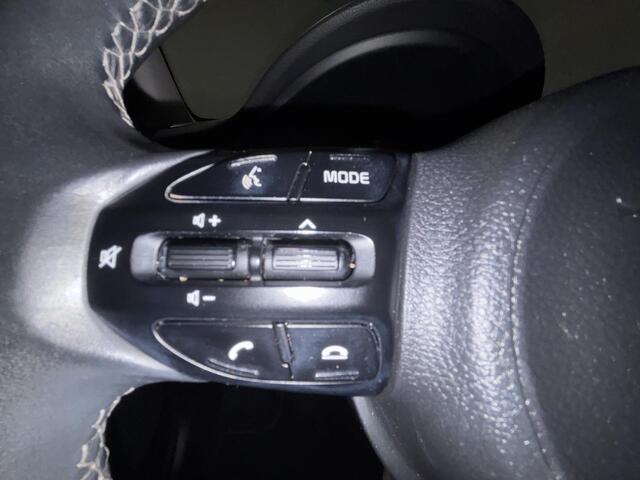 KIA Stonic 1.0 T-GDi MHEV DynamicPlusLine | Apple Carplay/Android Auto | electronic climate controle | Achteruitrijcamera |
