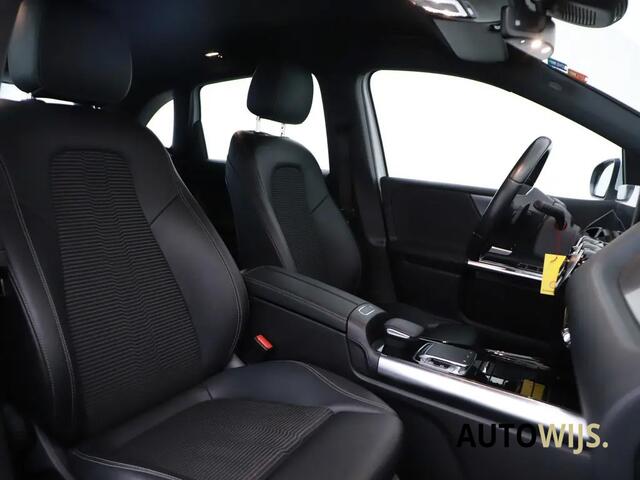 Mercedes-Benz B-Klasse 180 Launch Edition|AUT|CAMERA|LED|NL AUTO|TREKHAAK