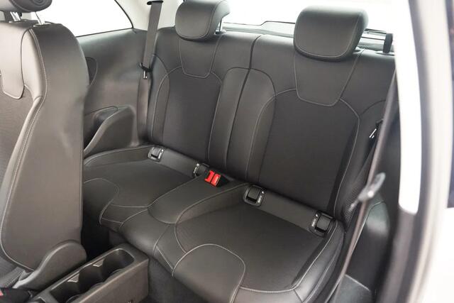 Opel Adam 1.4 Jam Aut. [ Parkeersensoren Sportstoelen Half-leder Airco ]