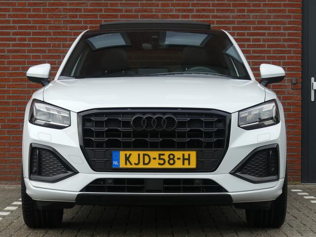 Audi Q2 35 TFSI 3X S-Line / Full options / Trekhaak
