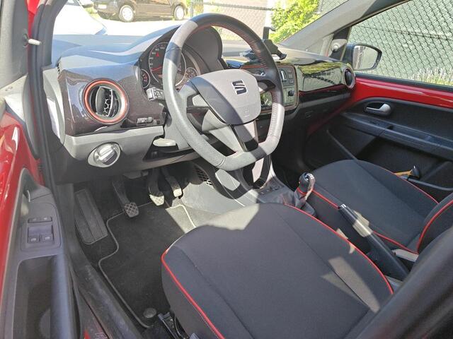 Seat MII 1.0 FR 60pk / Airco / Cruise Control / Parkeersensoren