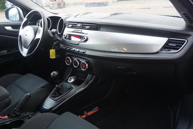 Alfa Romeo Giulietta 2.0 JTDm Distinctive