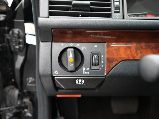 Mercedes-Benz 500 E