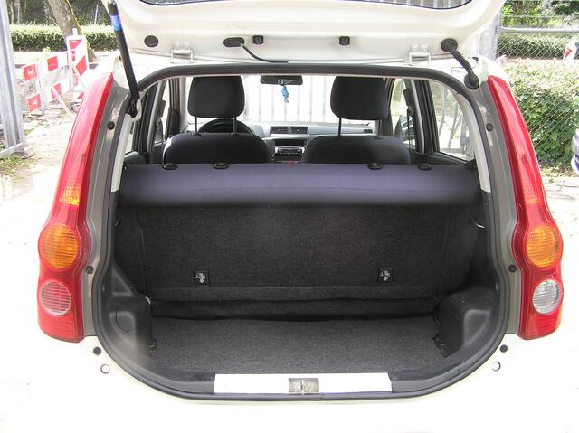 Daihatsu Cuore 1.0 Clever 161 d km nap e apk