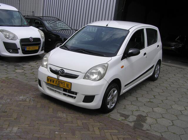 Daihatsu Cuore 1.0 Clever 161 d km nap e apk