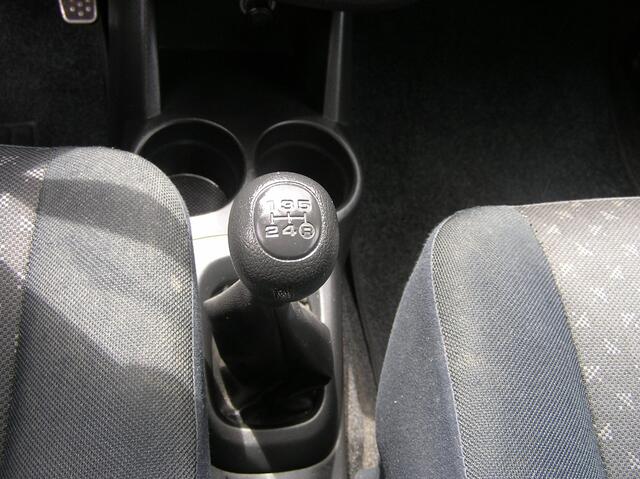 Daihatsu Cuore 1.0 Clever 161 d km nap e apk