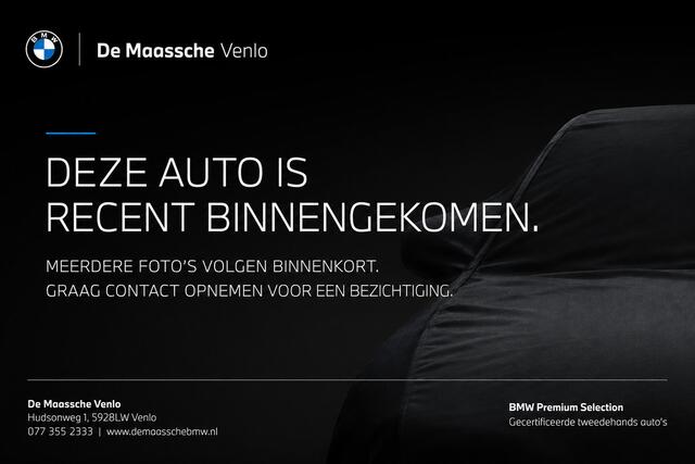 BMW X1 xDrive23i M Sport Automaat / Panoramadak / Trekhaak / Sportstoelen / Head-Up / M Adaptief onderstel / Adaptieve LED / Parking Assistant Plus