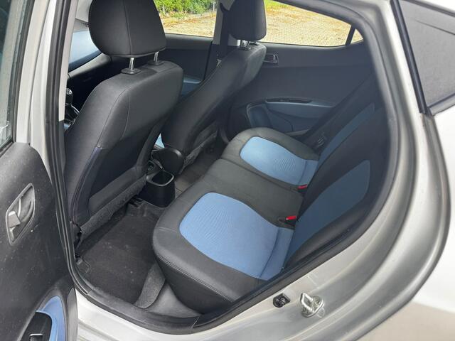 Hyundai I 10 1.0i i-Motion Comfort - Veel opties/NAP