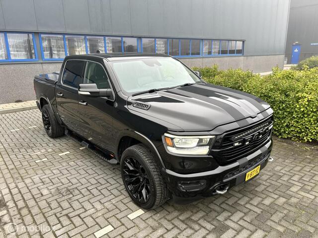 Dodge 1500 Ram 4X4 5.7 V8 4x4 Crew Cab Laramie black out lpg